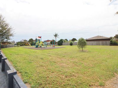 46 Hibiscus Crescent, Newcomb