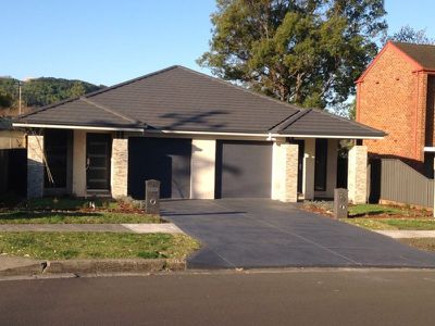 1 / 37 Winnima Way, Berkeley