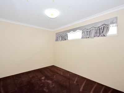 22 Irvine Parade, Hammond Park