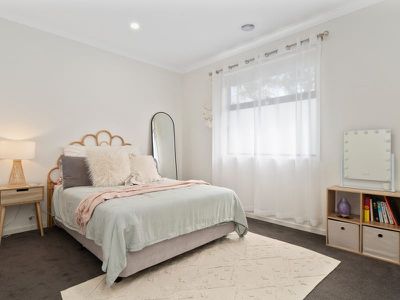 47 Beaconsfield Court, Somerville