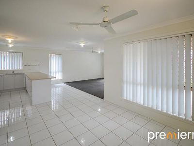 10 Pleasant Drive, Redbank Plains