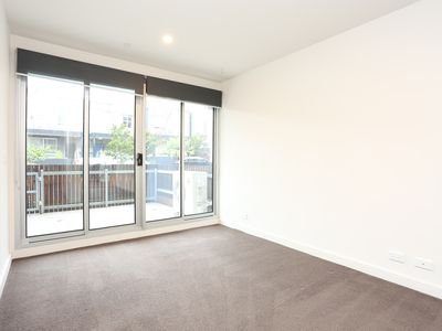 6 / 7 Warrs Avenue, Preston
