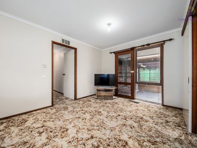 121 Mcfees Road, Dandenong North