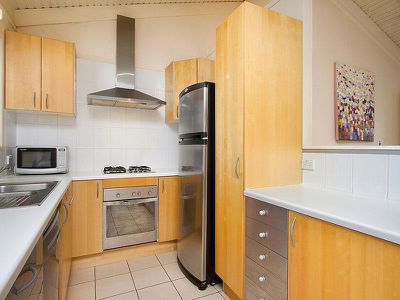 31 Nioka Street , Rochedale South