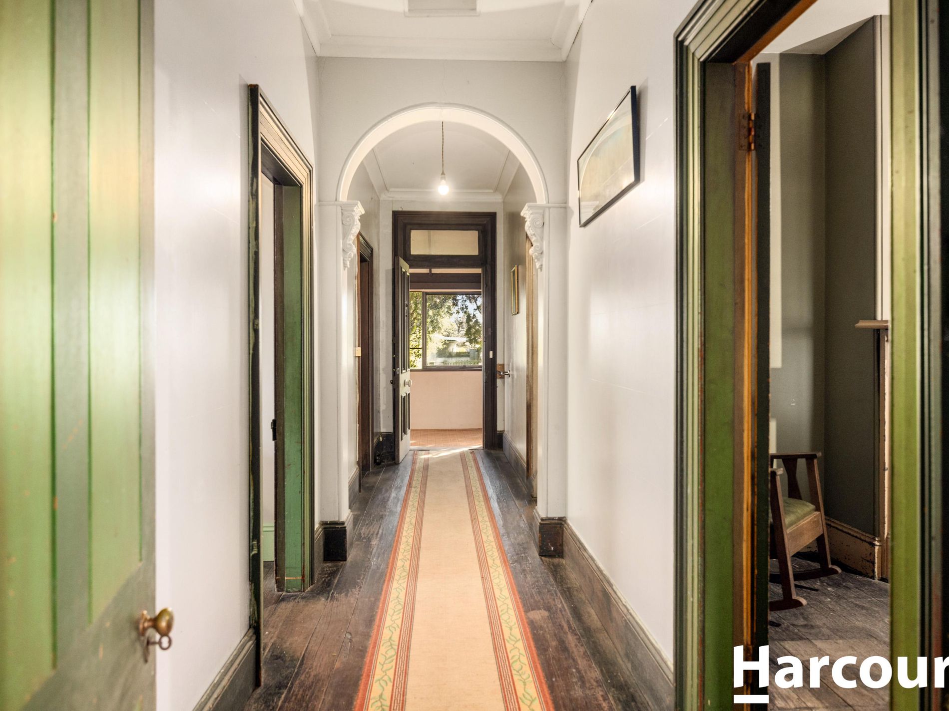 156 Princes Highway, Milton