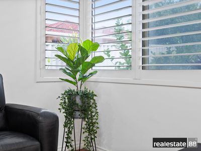 2 / 129 Edward Street, Osborne Park