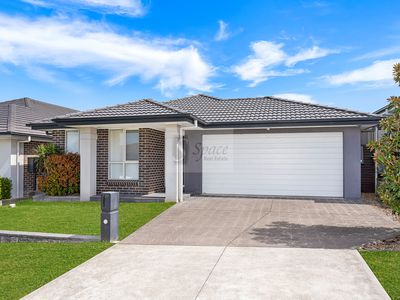 27 Geoghegan Circuit, Oran Park