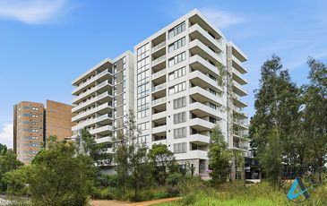 140 / 32 Civic Way, Rouse Hill