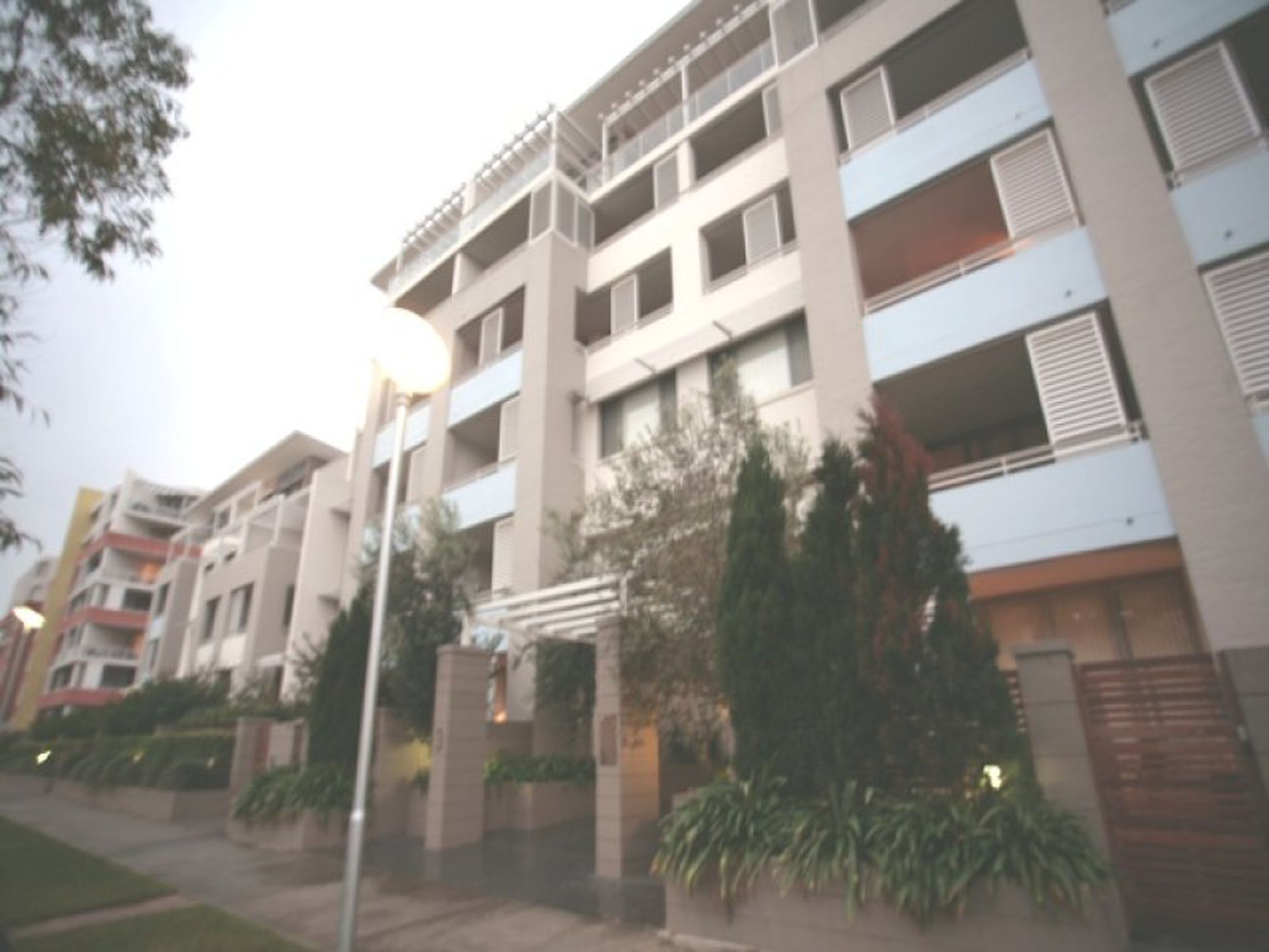 303 / 3 Stromboli Strait, Wentworth Point