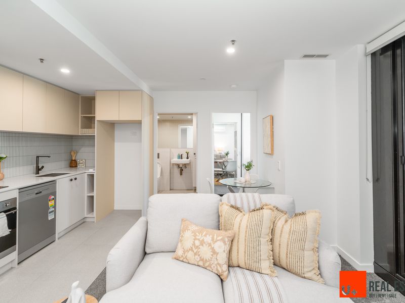 2101 / 2 Grazier Lane, Belconnen