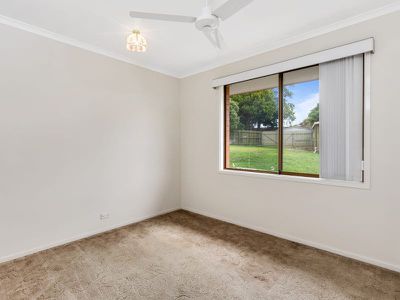 33 Lamorna Street, Rochedale South