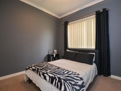 5 Smythe Drive, Broadwood