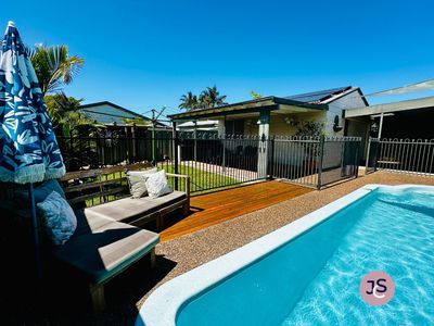 9 Cheryl Close, Elermore Vale