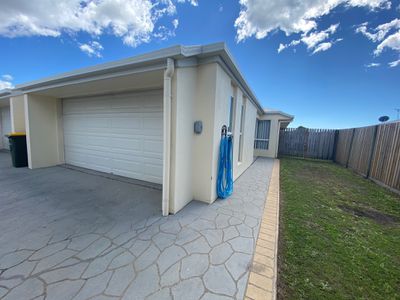 5B Kinross Court, Kawungan