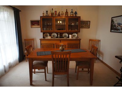 6 Lukin Court, Horsham
