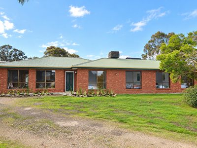 12 Church Street, Peechelba