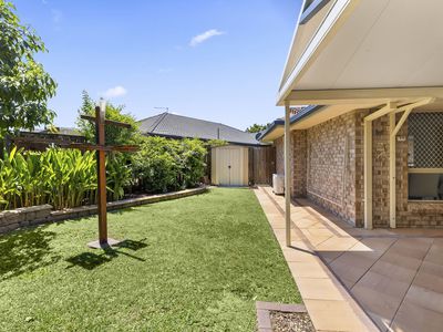 71 Matthews Way, Wakerley