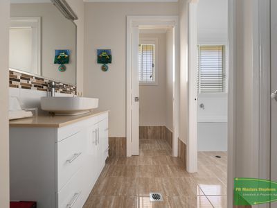 40 Westbourne Drive, Llanarth