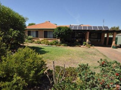 4 Potter Close, Dubbo