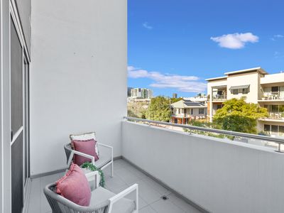 6 / 180 Stirling Street, Perth