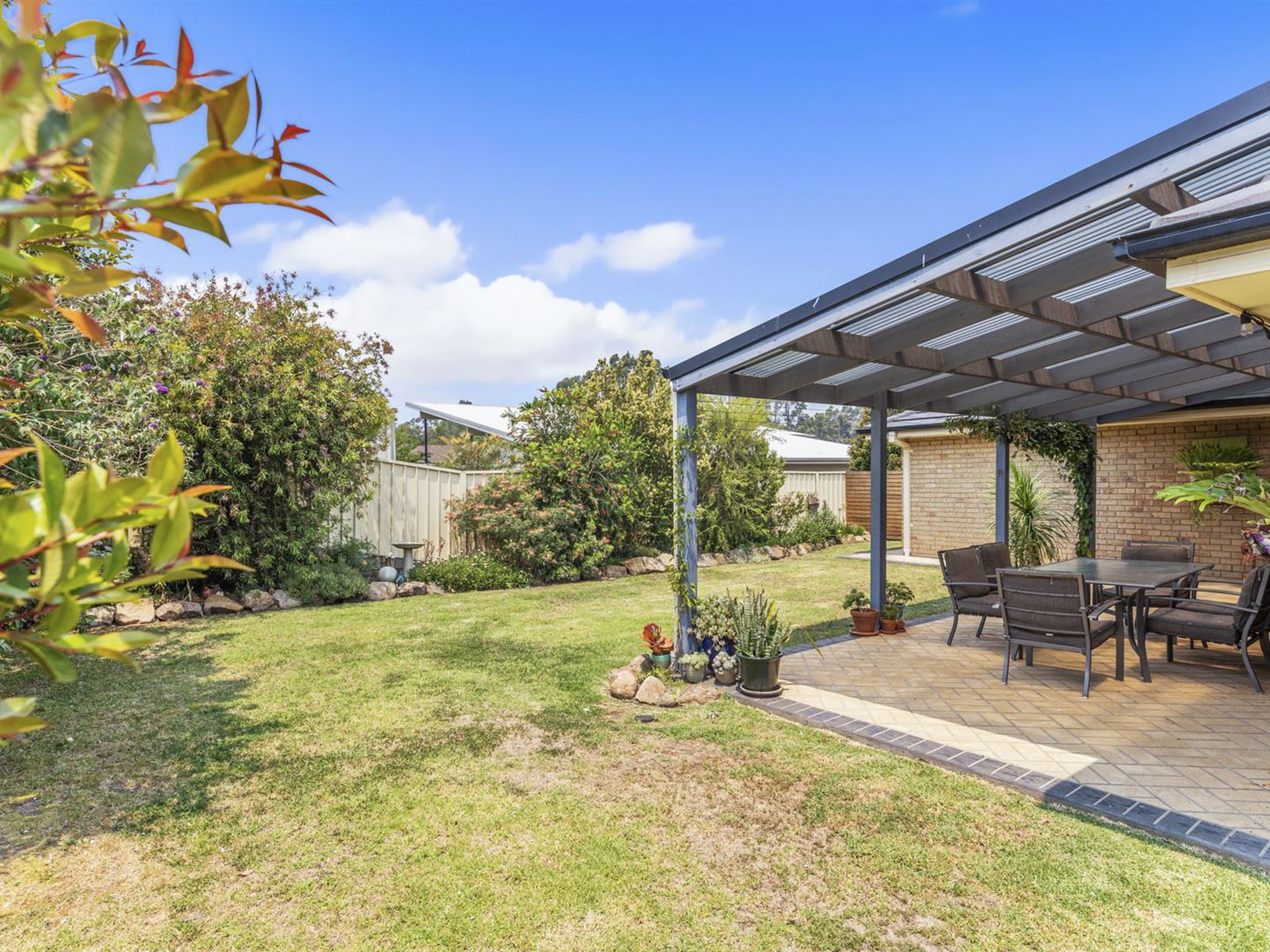 14 Price Parkway, Milton