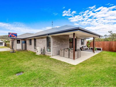 37 Creekside Circuit , Nambour