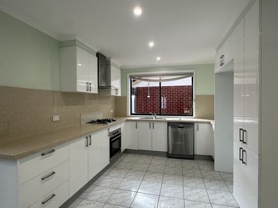 19 Gazley Court, Altona Meadows