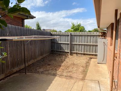 1 / 69 Duncans Road, Werribee