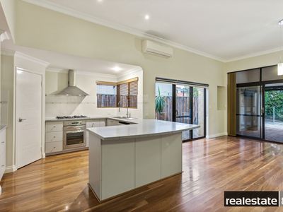 10 St Oswalds Rise, Churchlands