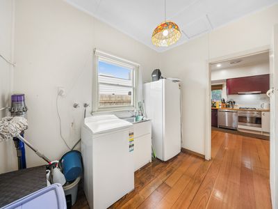 18 Buckley Street, Sale