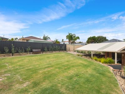 8 Nolan Place, Beldon