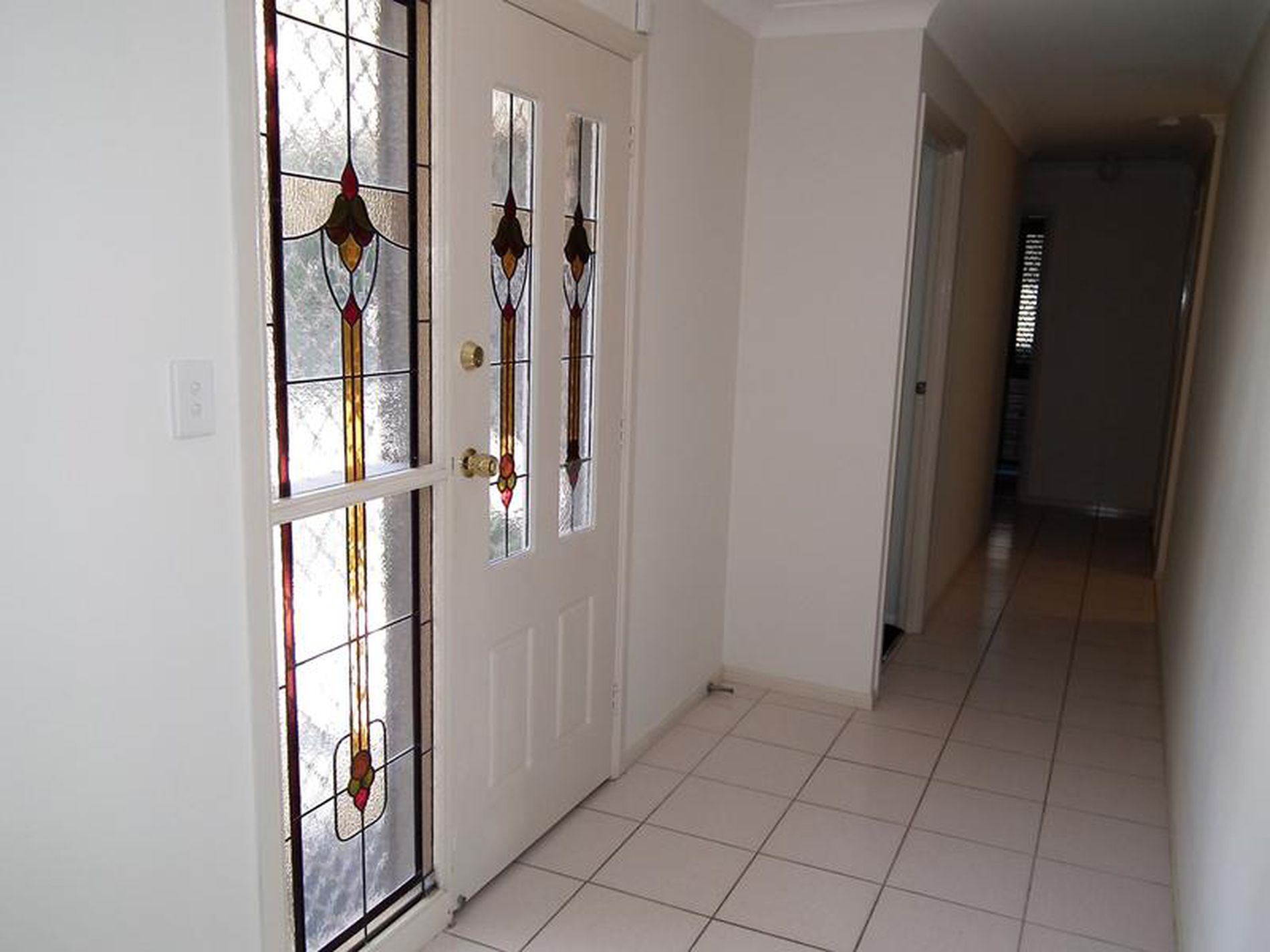 10 Kingston Drive, Banora Point