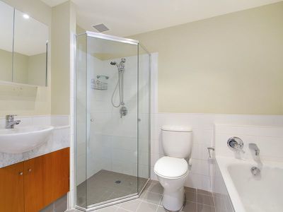 2210 / 79-81 Berry Street, North Sydney