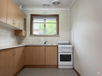 1/6 Waratah Avenue, Tullamarine