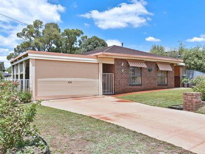 9 Muriel Street, Kangaroo Flat