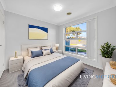 6 Pioneer Drive, Deer Park