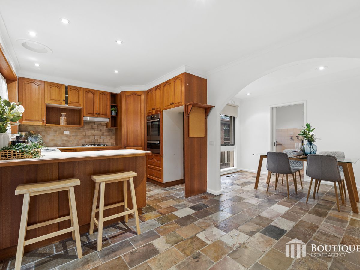 178 Outlook Drive, Dandenong North