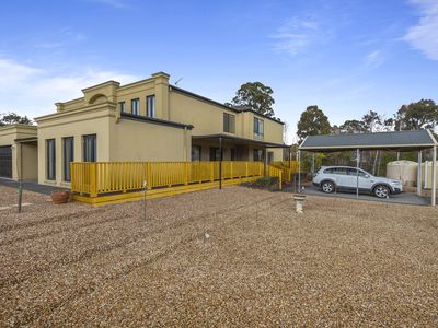 12 Glenns Court, Woodend