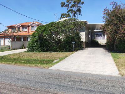 54 Dandaraga Road, Brightwaters