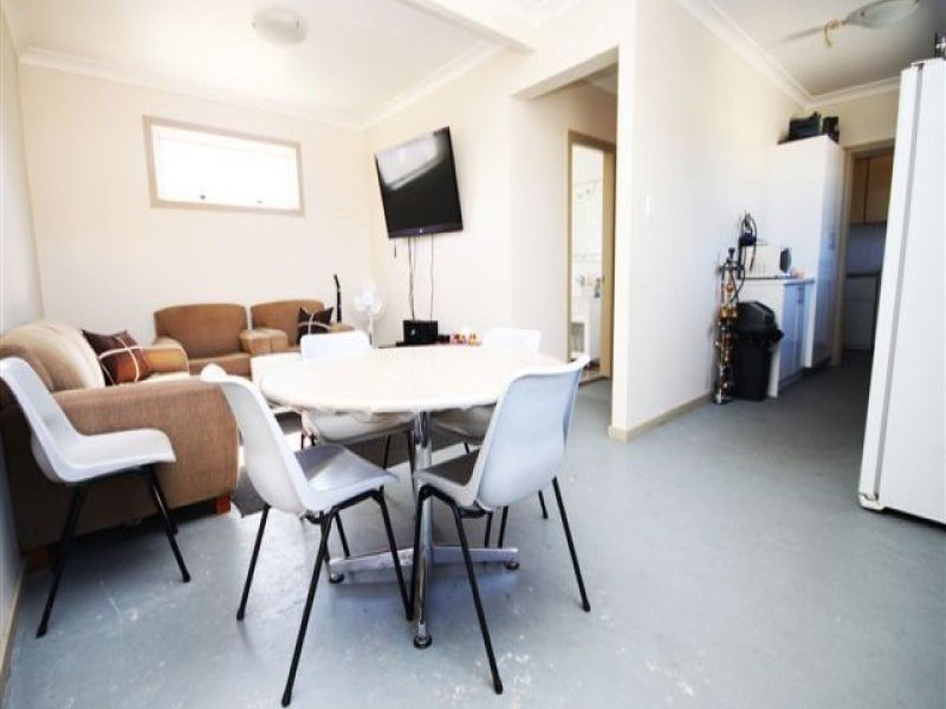 142 King Georges Road (corner Of Mary St), Wiley Park