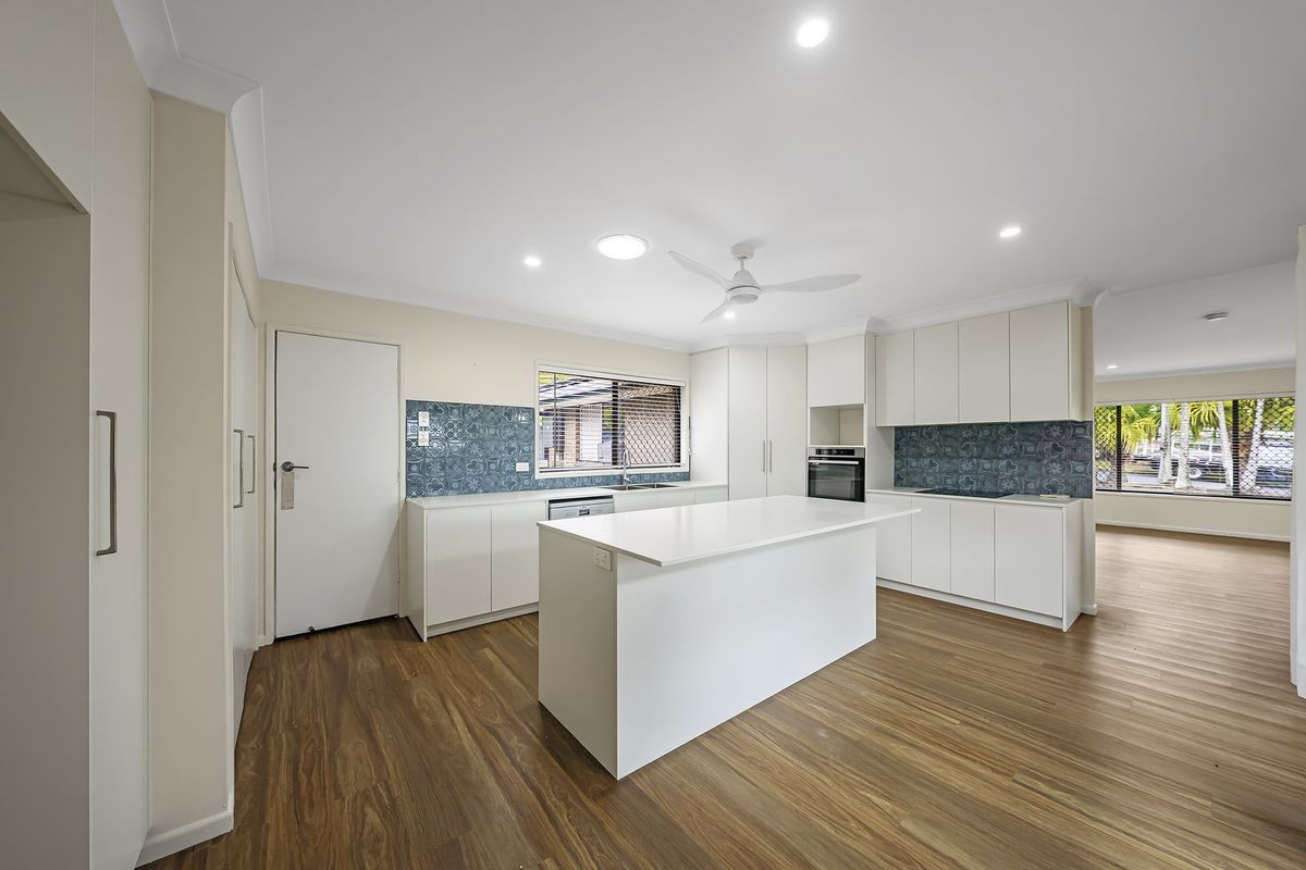 19 Warrigal Crescent, Ashmore