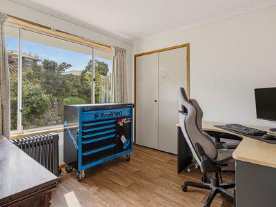 11 Lesdelle Street, Claremont