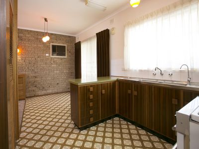 228 Trimmer Parade, Grange