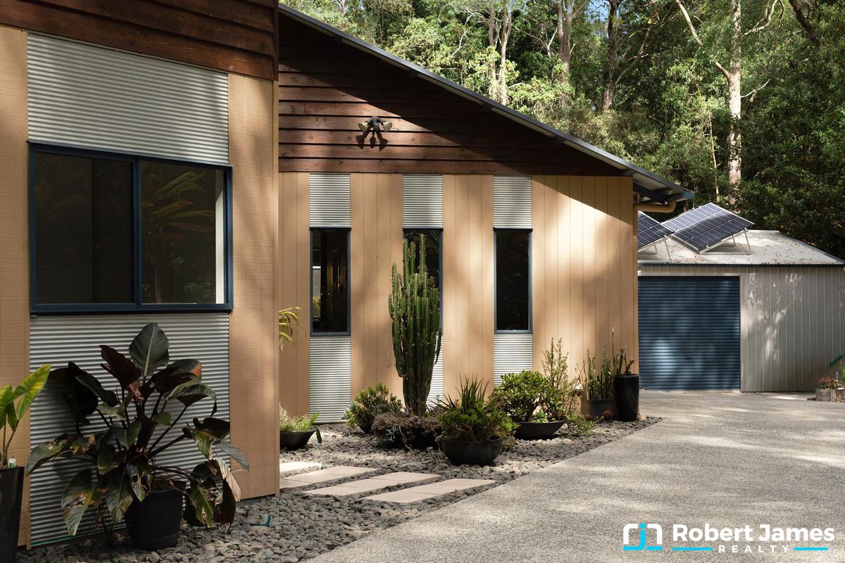 17 Cocos Court, Doonan