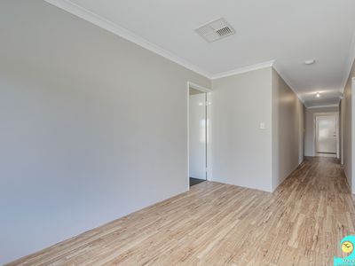 24 Blackwood Meander, Yanchep