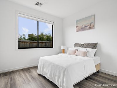 7 Kalinda Avenue, Deanside