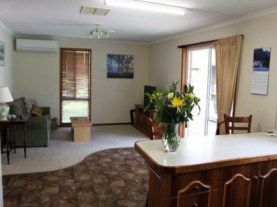 99 Williams Road, Wangaratta