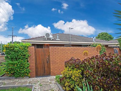 1 / 379 Shannon Avenue, Newtown