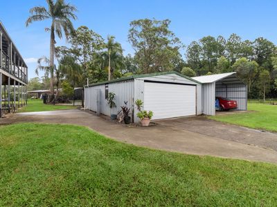 7 Railway Parade, Glass House Mountains