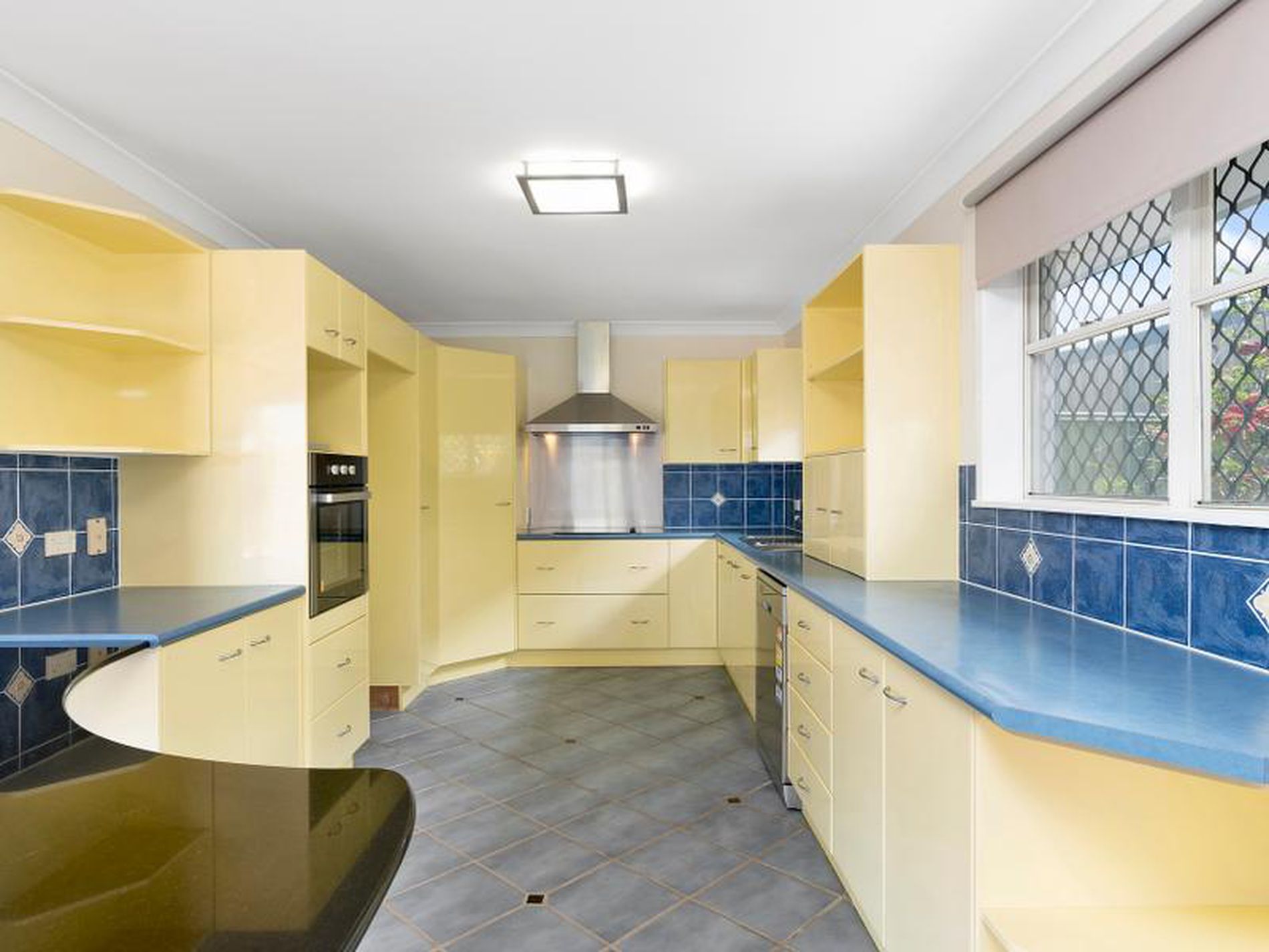 32 Lakeview Terrace, Bilambil Heights